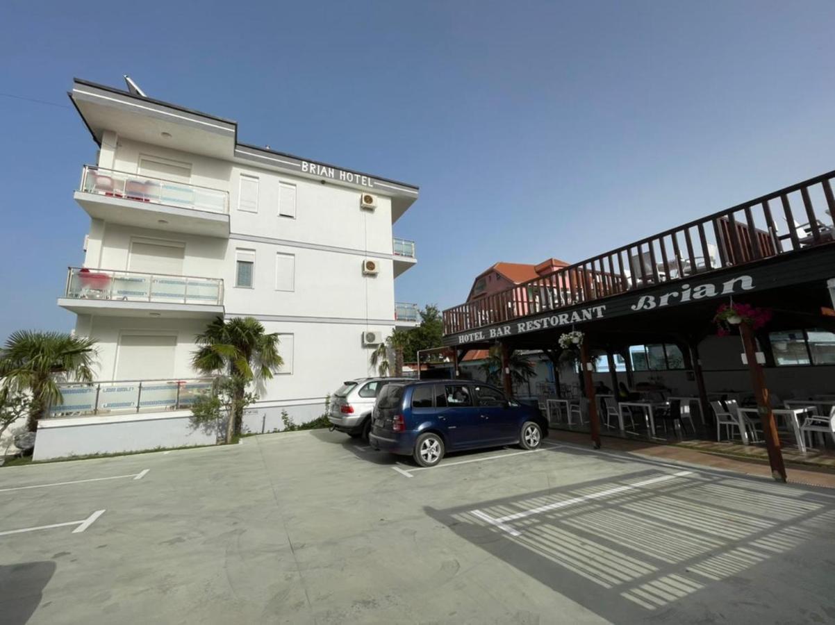 Brian Hotel Velipoja Kültér fotó
