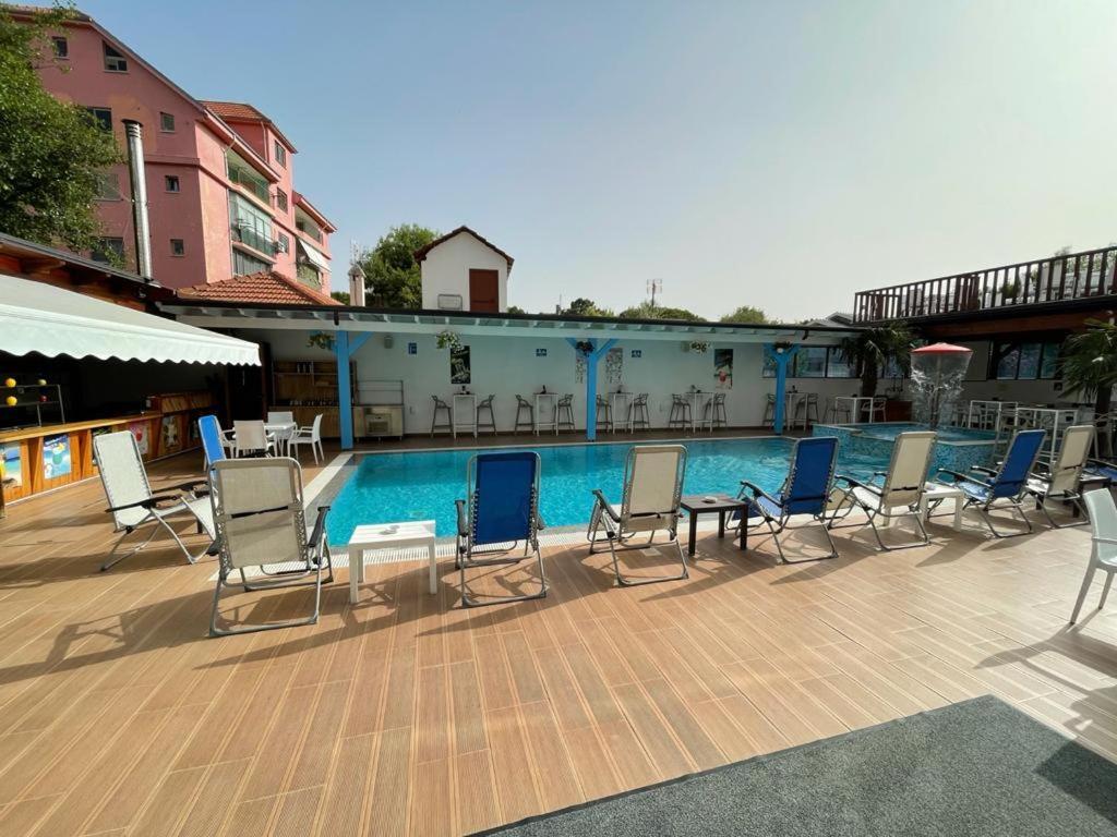 Brian Hotel Velipoja Kültér fotó