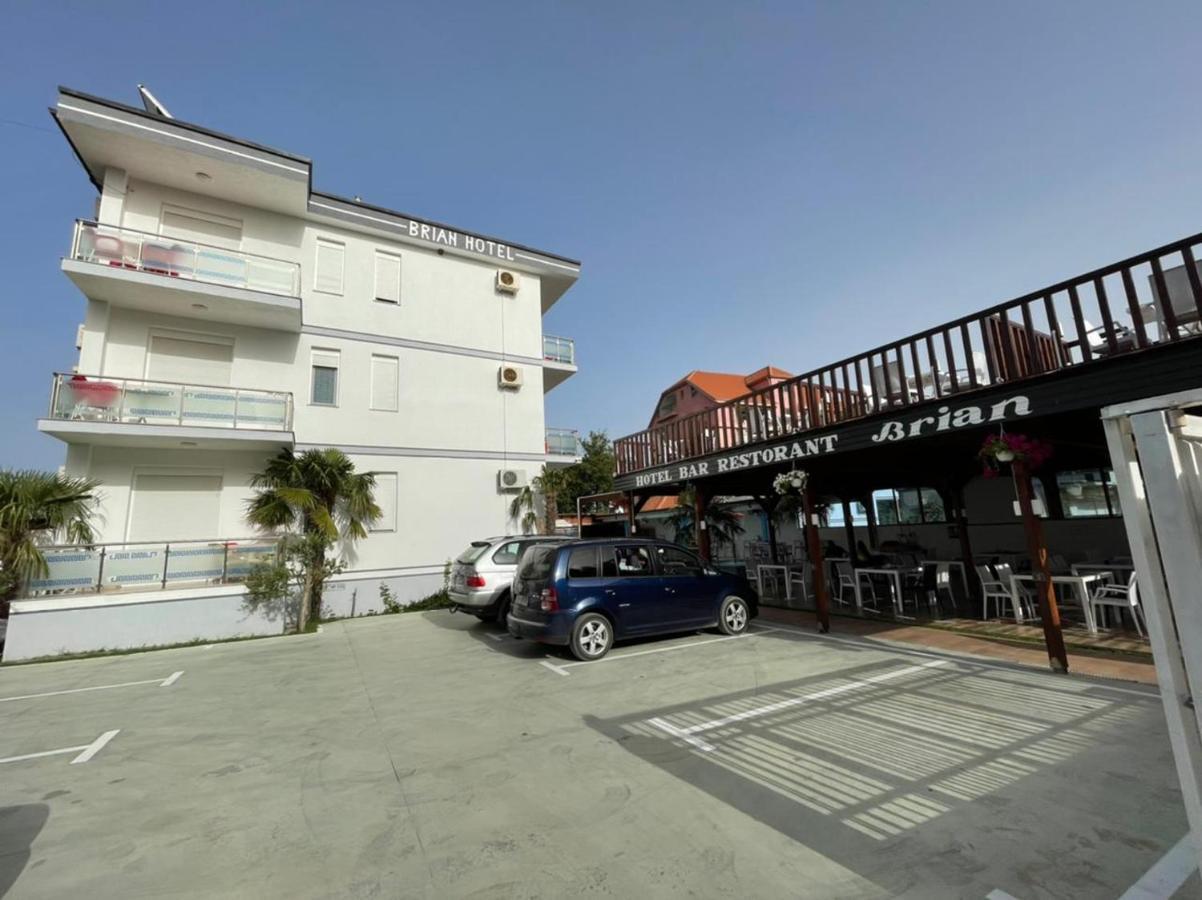 Brian Hotel Velipoja Kültér fotó